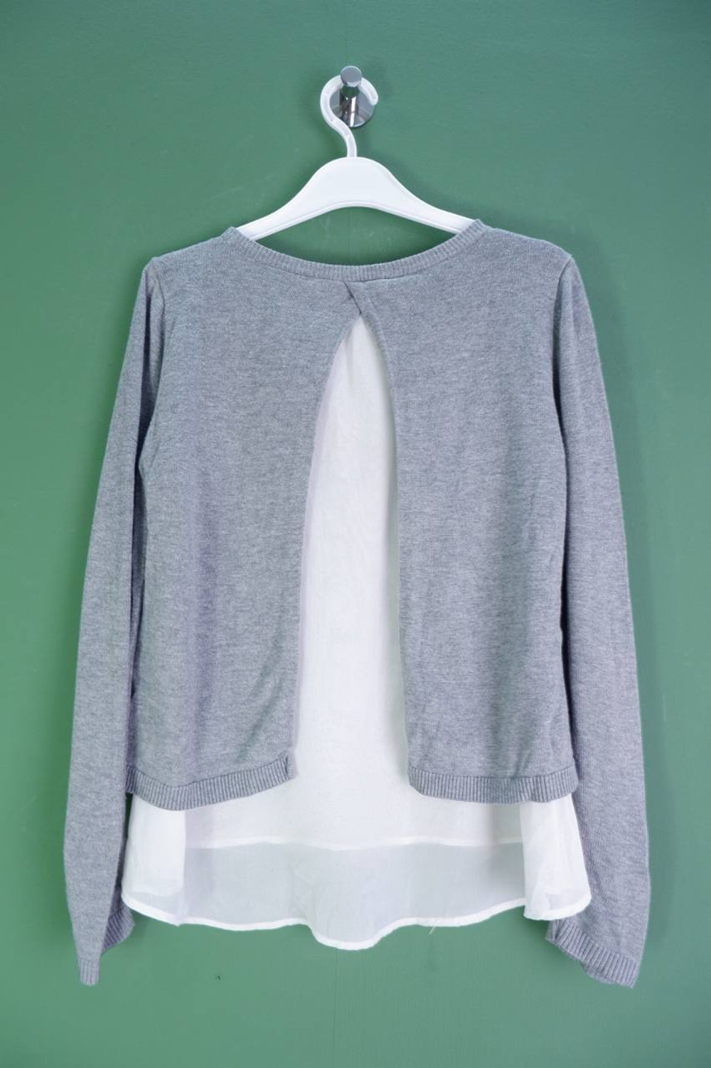 Джемпер с пайетками, визуально на 10 лет