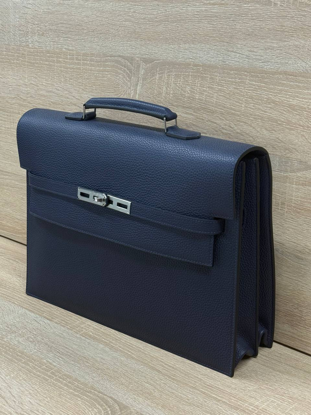 Портфель Hermes
