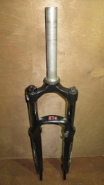 Вилка  велосипедная 27,5" 100мм RST GILA