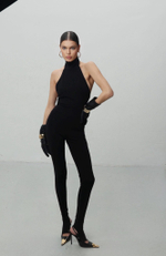 Комбинезон с открытой спиной