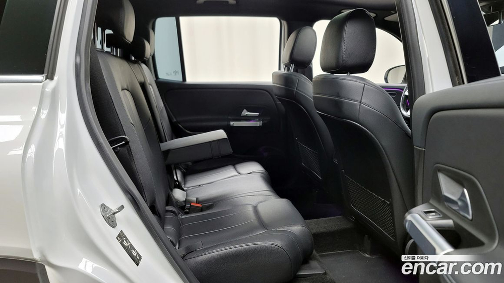 Mercedes-Benz GLB-Class X247 GLB220 (11.2020)
