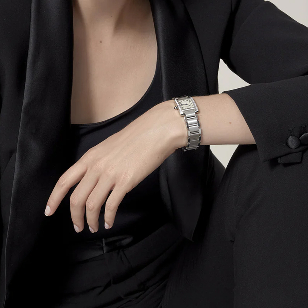 CARTIER TANK DE Quartz Movement 30m Water Resistance Women"s Watch 25.7 * 21.2mm Silver Dial