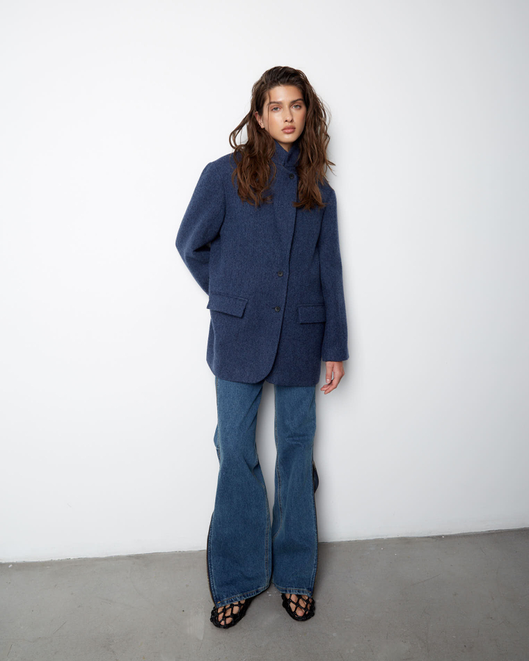 Пальто-жакет из шерсти елочка темно-синий