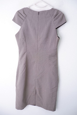 Платье Oodji для офиса 40 размер