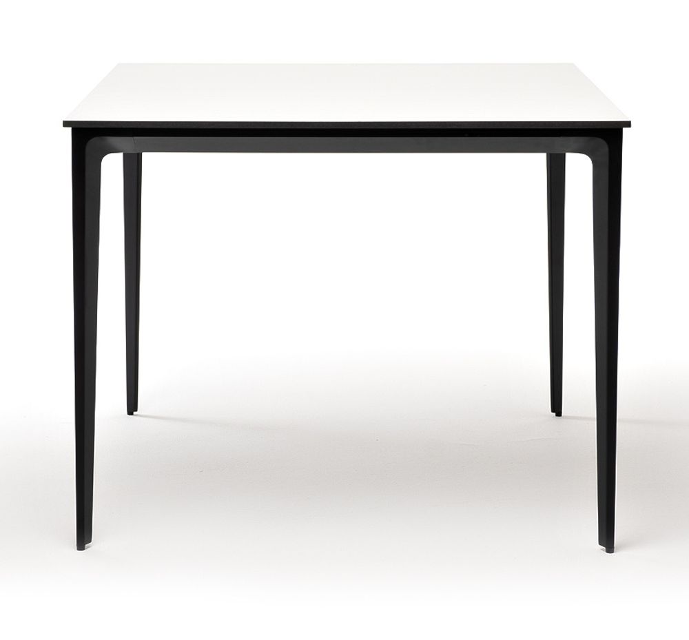 "Малага" обеденный стол из HPL 90х90см, цвет молочный, каркас черный