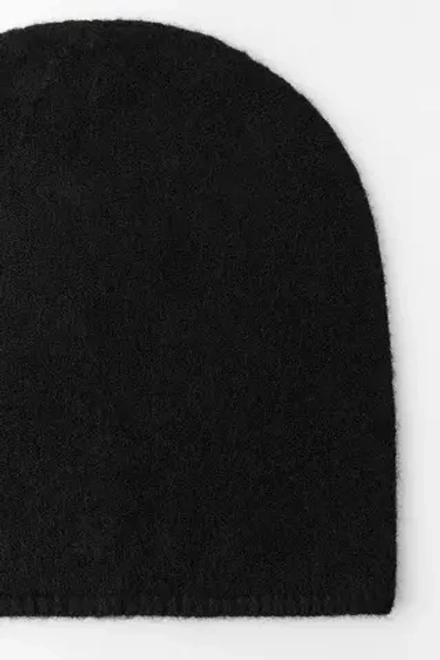 ZARA ШАПКА БИНИ ИЗ ТОНКОГО ТРИКОТАЖА, ЧЕРНЫЙ