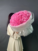 Стильный букет из 101 диантуса