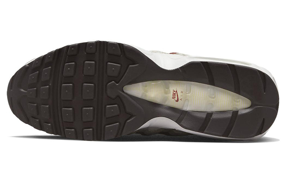 Кроссовки Nike Air Max 95 Social Fc