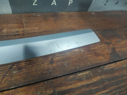 Накладка обшивки двери левая задняя RAV4 (XA40) 12-19 Б/У Оригинал 7464642040