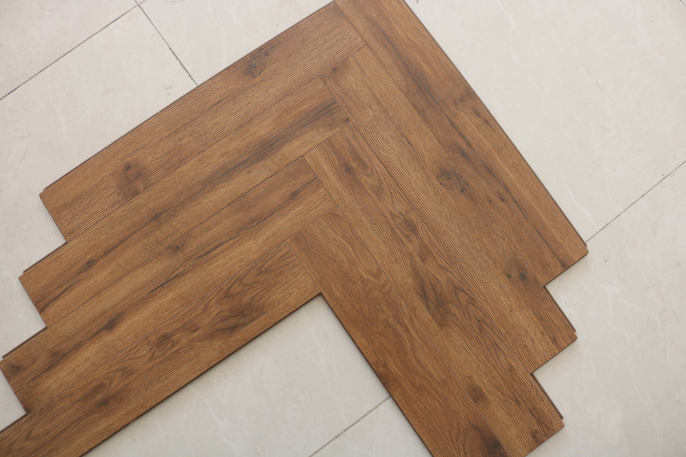 Ламинат ICON Orange 8 мм ДУБ БРАШ 1.92 м2