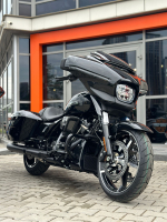 STREET GLIDE SPECIAL, 2024 VIVID BLACK BLACK TRIM