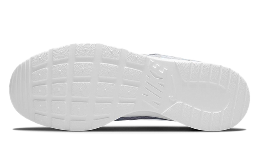 Nike Tanjun Wolf