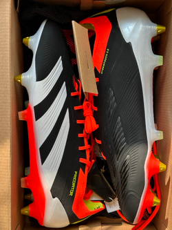 Бутсы adidas Predator Elite SG