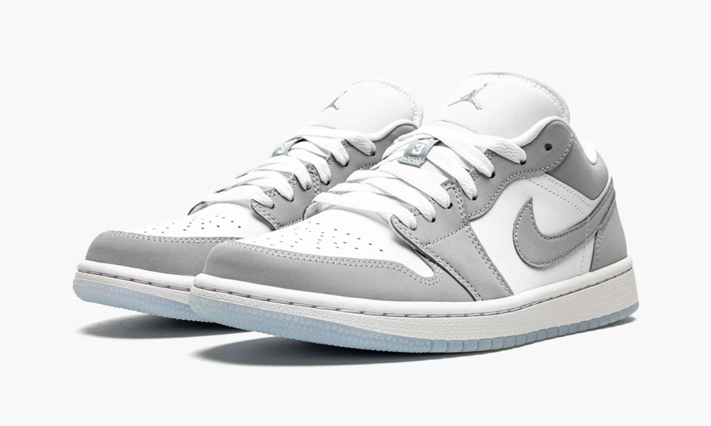 Air Jordan 1 Low WMNS "Wolf Grey"