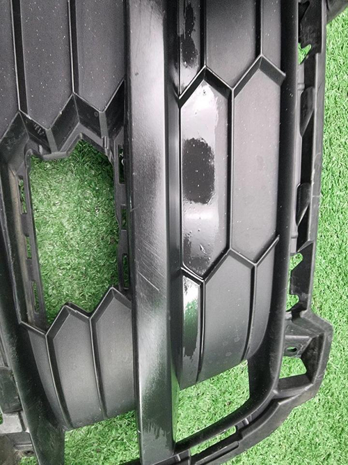 Решетка переднего бампера левая Skoda Karoq 17-21