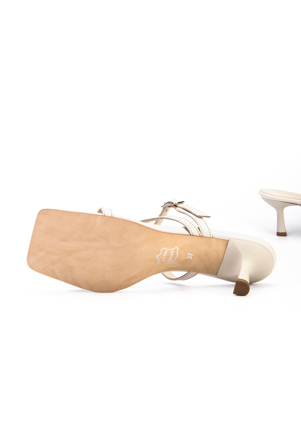 Босоножки // Nata // Milky