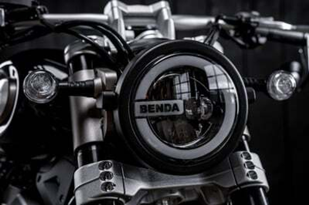 Мотоцикл BENDA Chinchilla 300