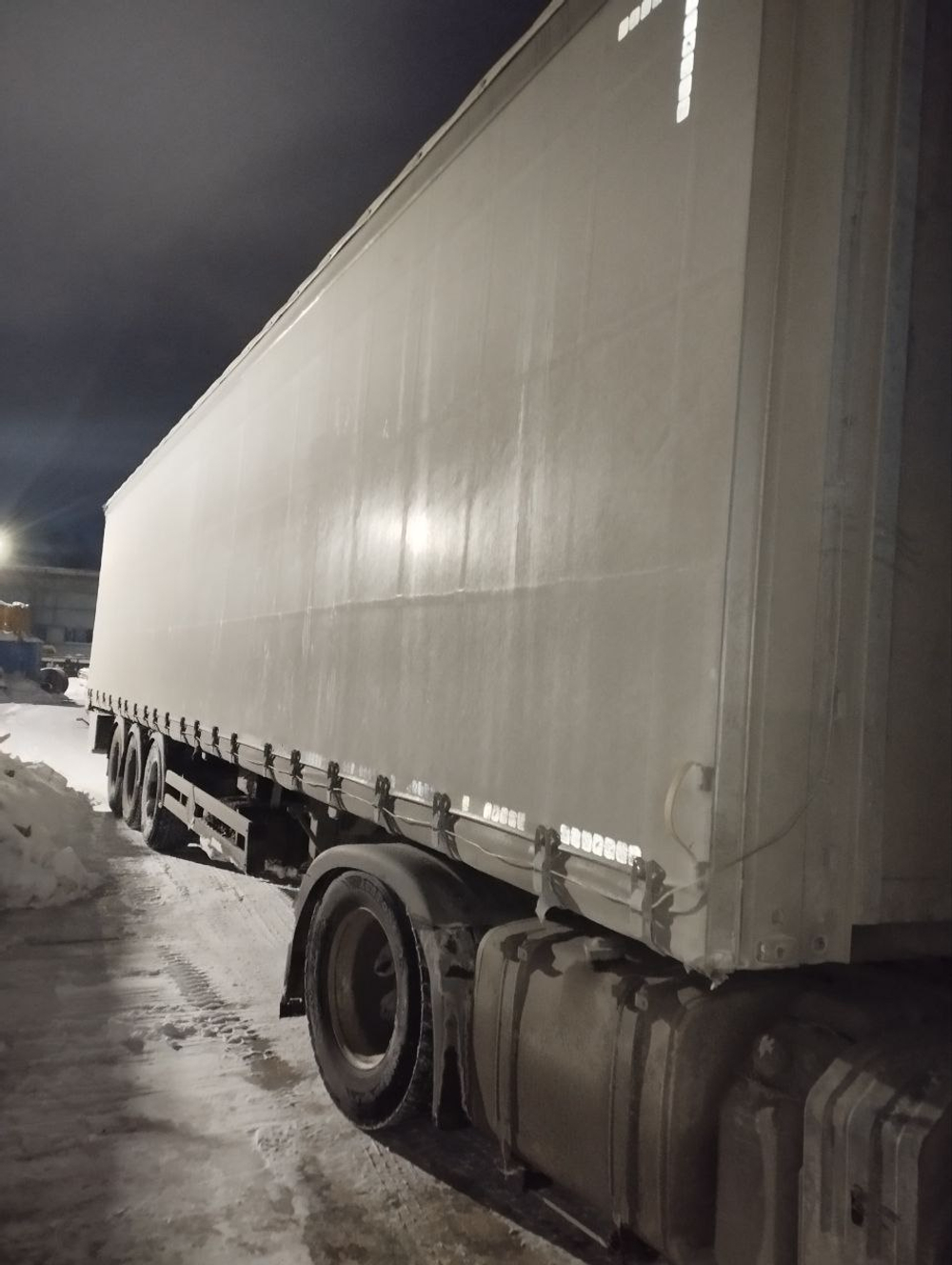 Тонар 9888* Полуприцеп шторный 9888