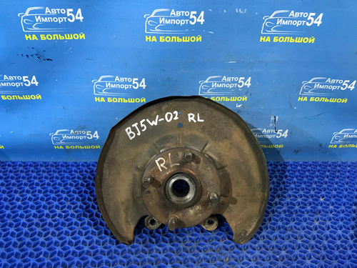 Ступица задняя левая MAZDA FAMILIA 2001