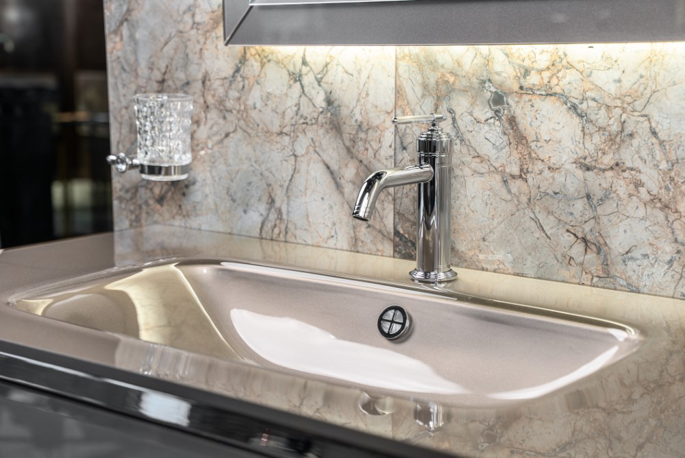 Смеситель для умывальника ETERNA CHROME