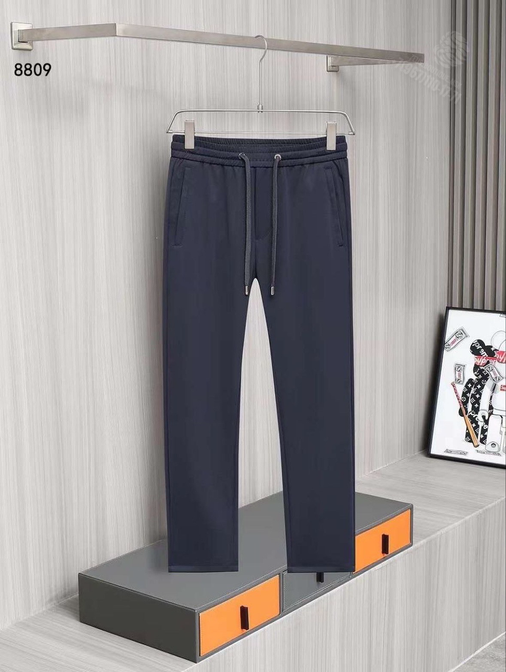 Спортивные штаны Prada