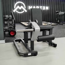 D960 Разгибание ног сидя, рычаги серые