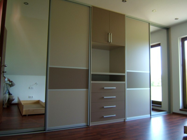 ШКАФЫ НА ЗАКАЗ ЛЮБОГО  РАЗМЕРА