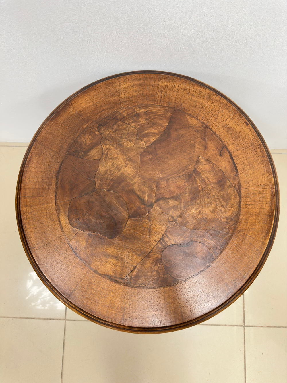 Кофейный столик-подставка