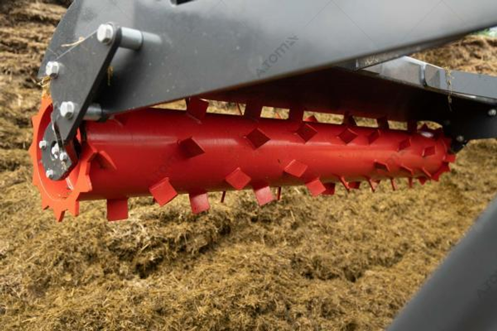 Ковш с фрезой для силоса, сенажа, корнажа AТOM 2,0 м³