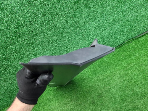 Накладка двери передняя правая VW Tiguan 2 (16-нв)