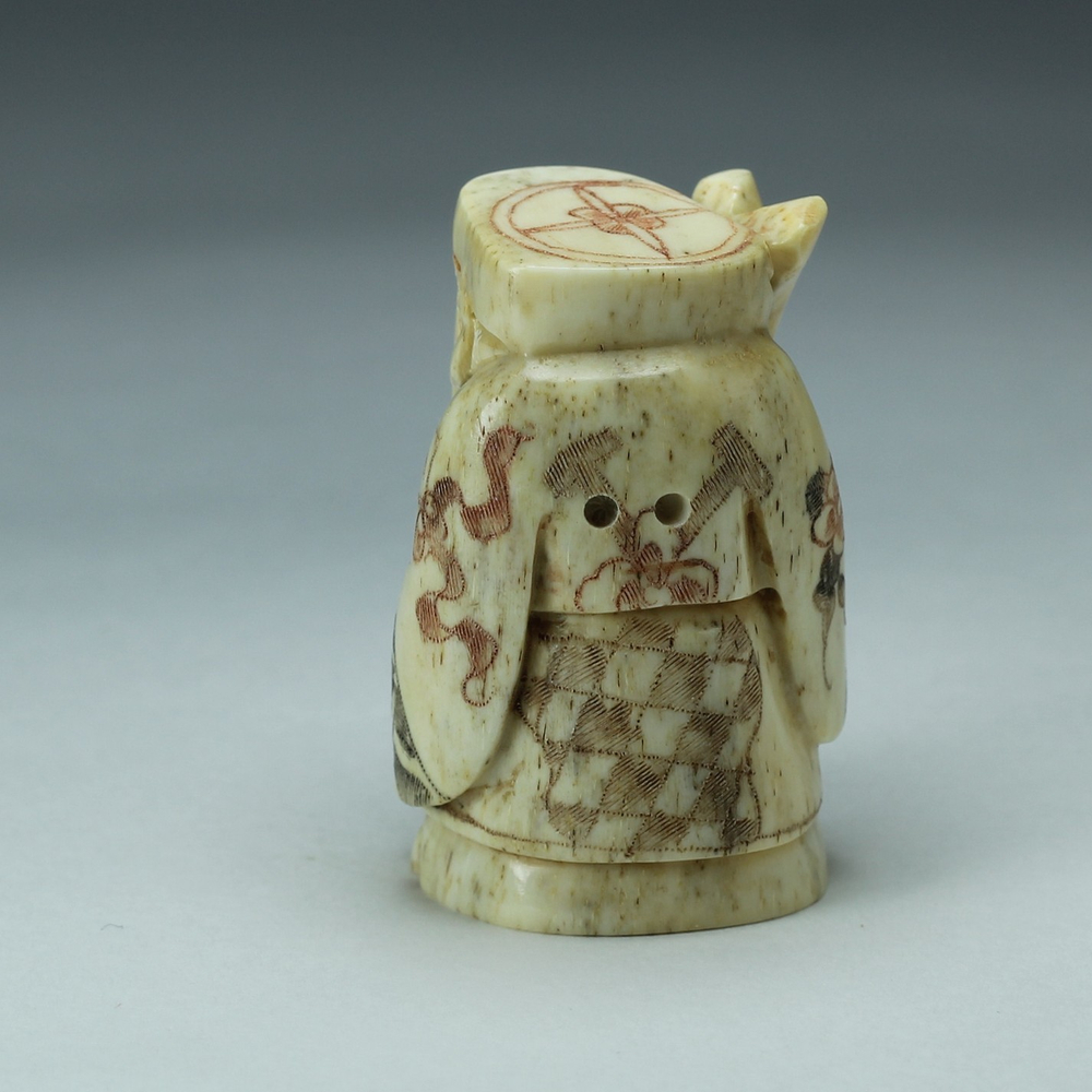 Нэцкэ Дзюродзин с посохом и мешочком денег