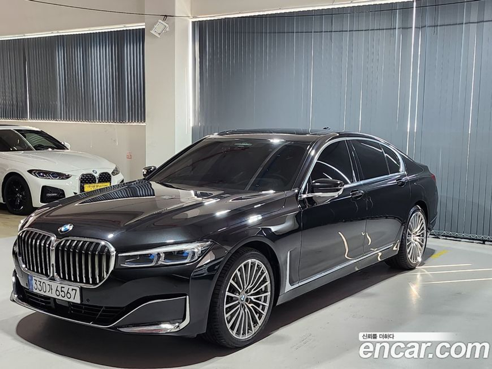 BMW 7 Series (G11) 730d xDrive Design Pure Excellence (06.2022)