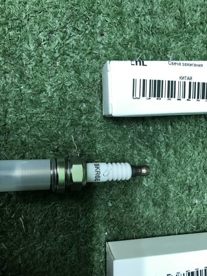 Свеча зажигания Geely Atlas 1 (2016-2022)