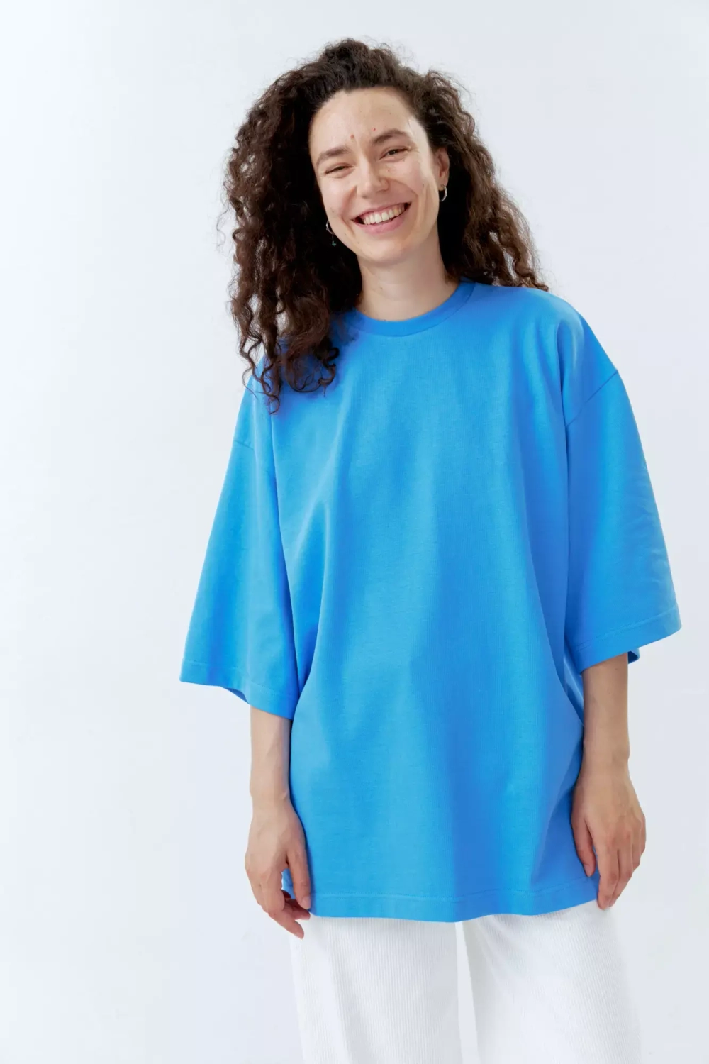 Огромная футболка из синего хлопка