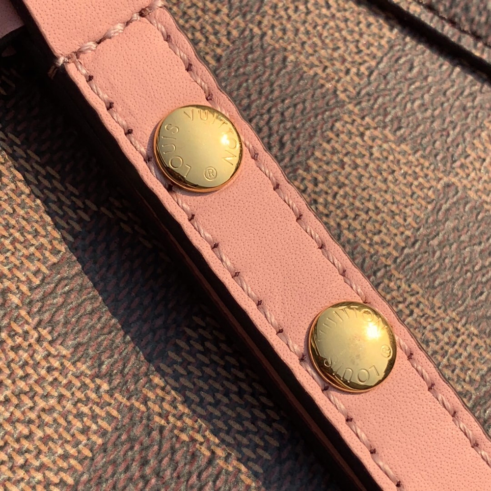 Louis Vuitton NeoNoe MM
