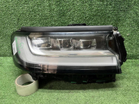 Битая Фара правая Land Cruiser 300 (21-нв) LED