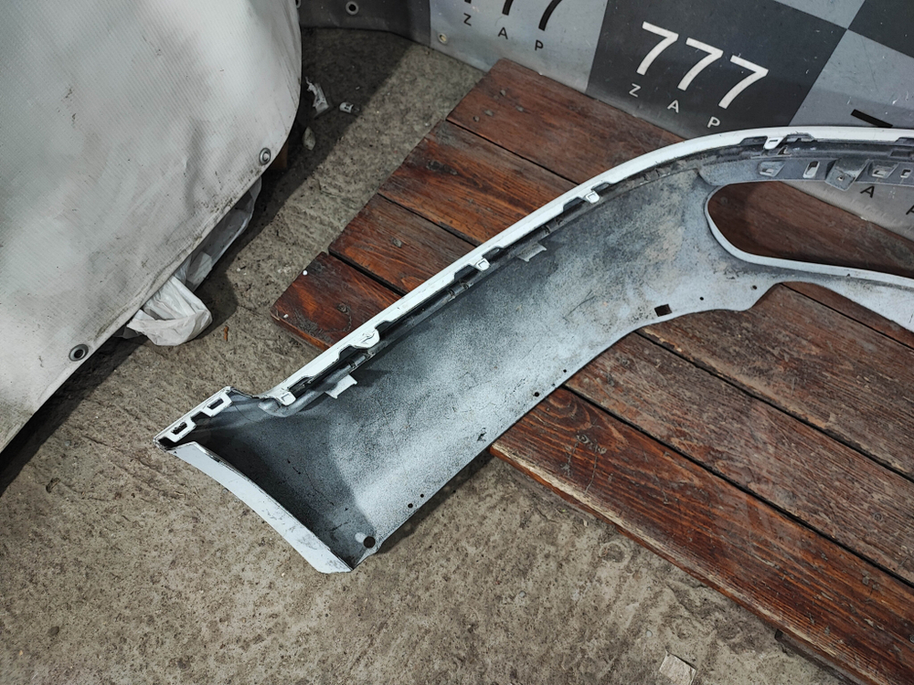 Юбка заднего бампера Volkswagen Passat B8 Alltrack 14-20 Б/У Оригинал 3G9807521