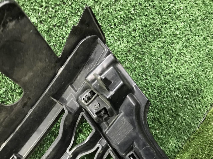 Решетка радиатора Range Rover Vogue 4 L405 (17-22)