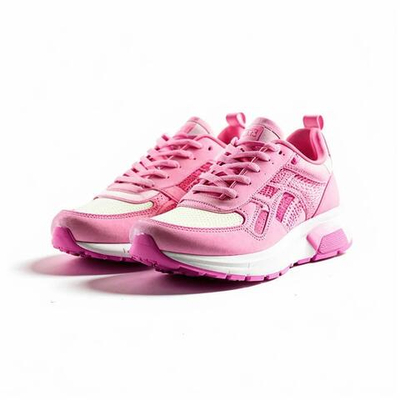 Кроссовки женские