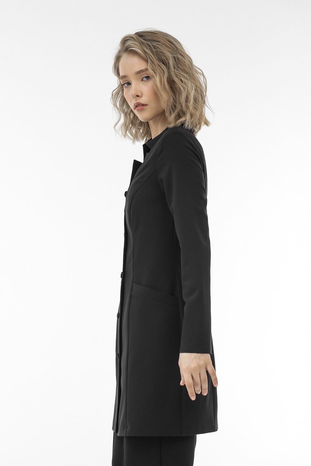 Халат Лили с фигурным вырезом