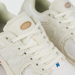 кроссовки New Balance 2002R Beige White