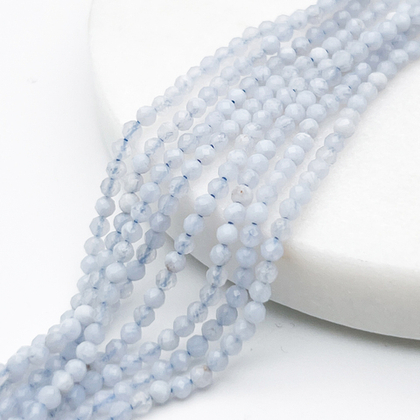 Агат голубой граненый бусины ("Сапфирин"), диаметр около 2,4 мм, цена за нить 38 см
