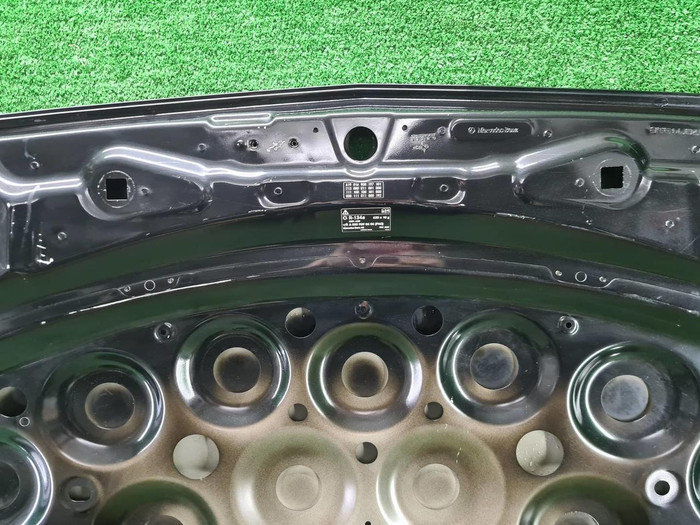 Капот Mercedes E W213 (2016-2021)