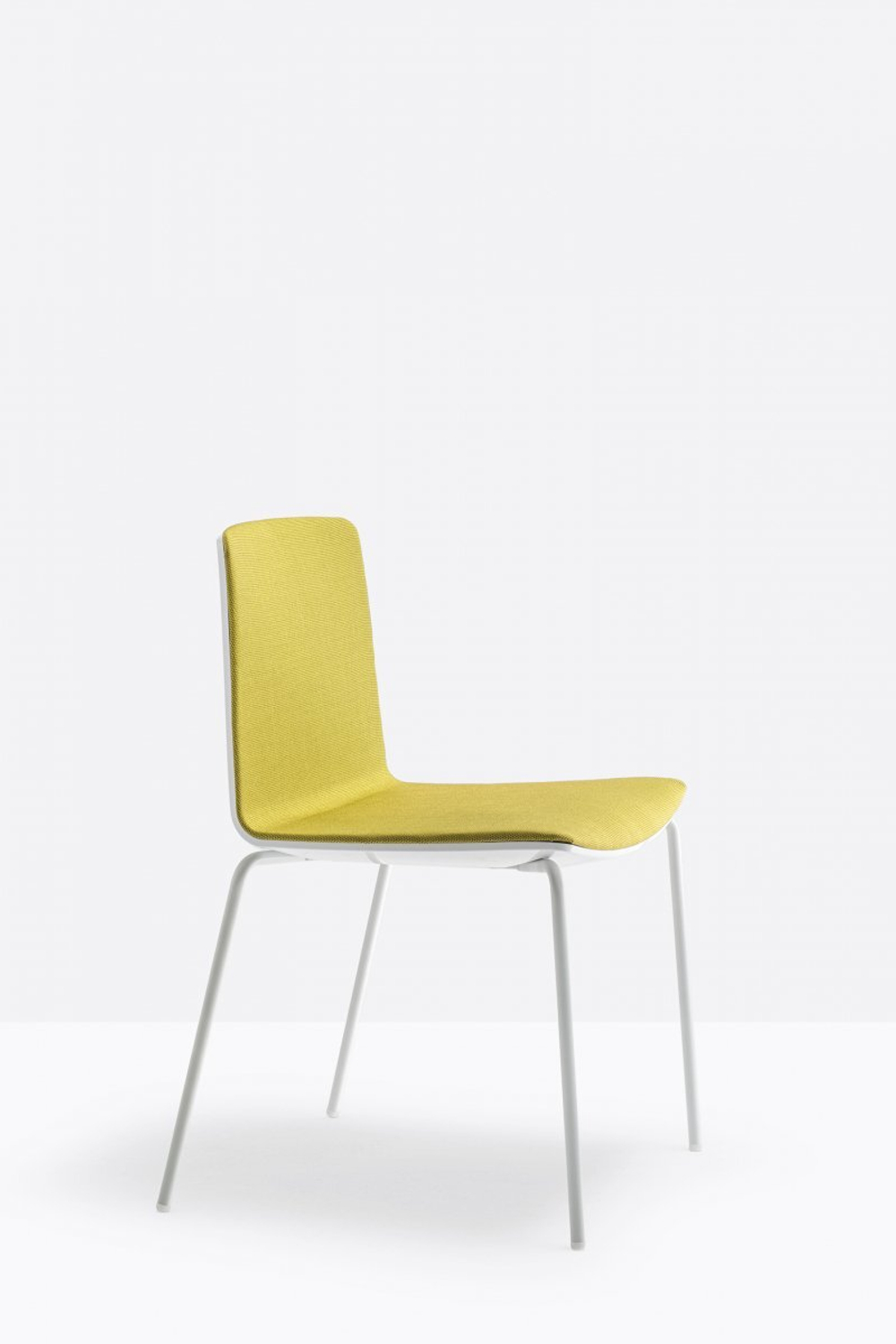 Стул с мягким сиденьем Pedrali Noa, белый, желтый