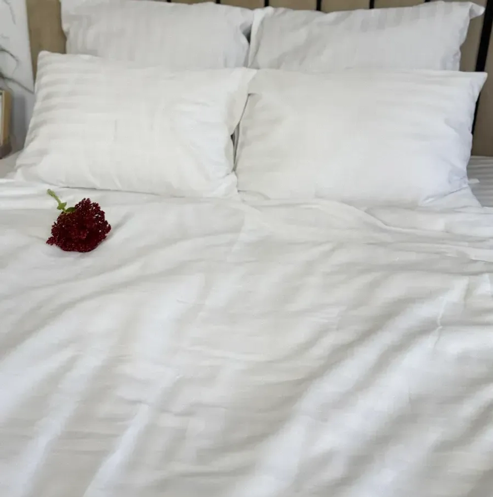 Комплект постельного евро-стандарт WHITE LINE, сатин