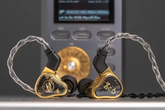 FiR Audio Xenon 6 Universal