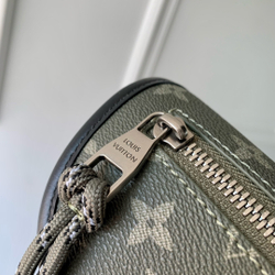 Louis Vuitton Pulse Wearable Wallet