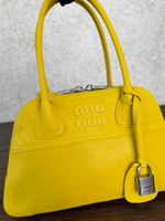 Miu Miu Vivant Bag 28 cm