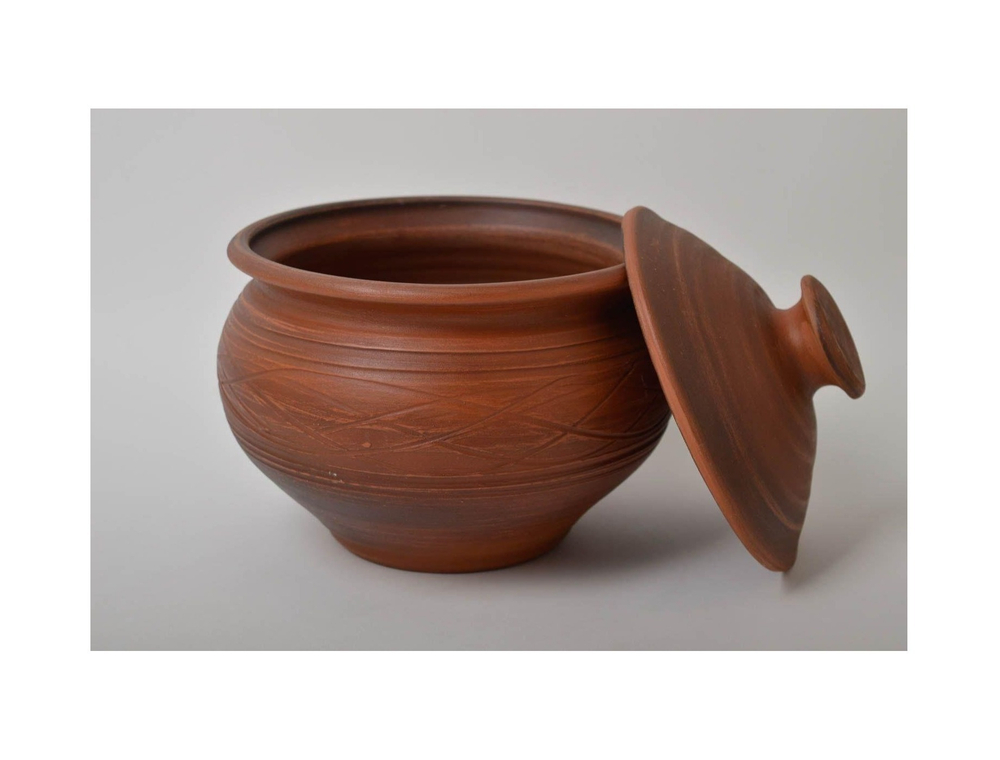 Глиняный горшочек по мёд.