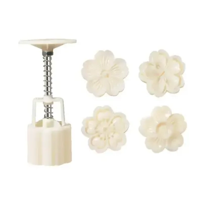 Набор вырубок для мункейков Цветы (4 шт, 4,7см)